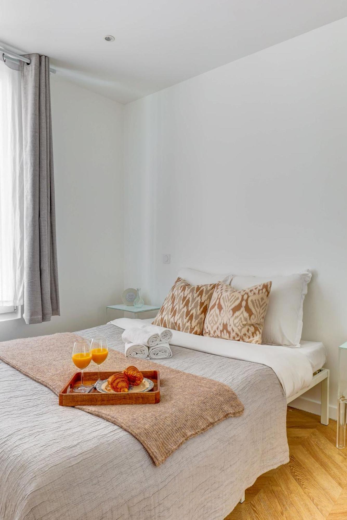 Apartment Eiffel Tower & Champ De Mars - 1br - Vacation