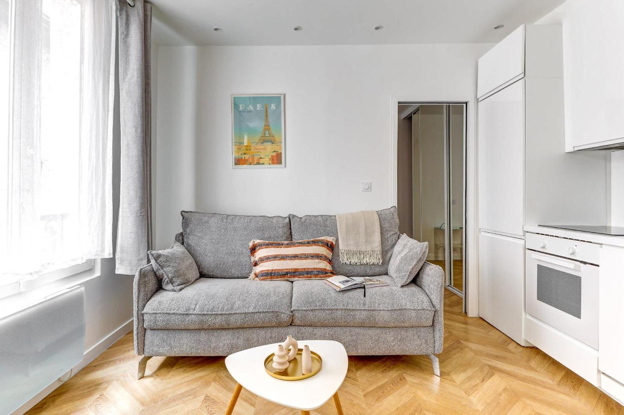 Eiffel Tower & Champ De Mars - 1br - Vacation Apartment Paris